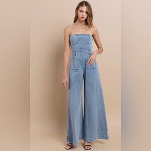 Wide Leg Denim Jumpsuit Lt. Wash